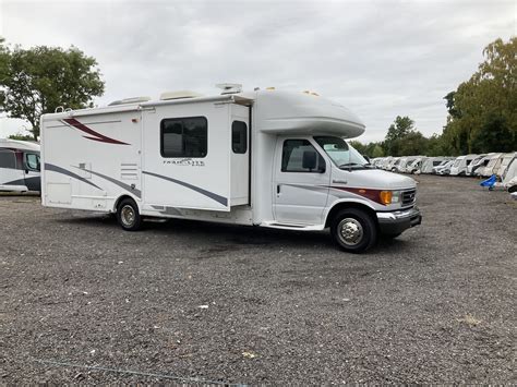 29Ft Triple slide out, B class 4 berth Luxury American Motorhome