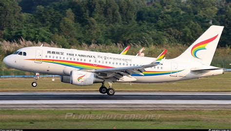 B 300W Tibet Airlines Airbus A319 115 WL Photo By Zixuan Liu ID