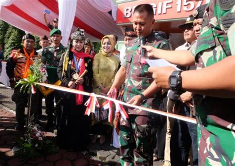 Peresmian Kujang Papasangan Mako Brigif Kujang Ii Cakrawala