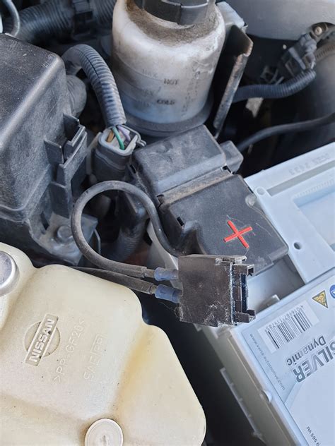 Electrical Questions And Fuse Identification Nissan Navara Truck Forum