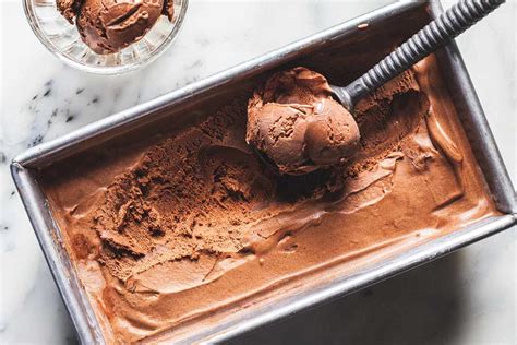 Chocolate Ice Cream Recipe LynneCurry