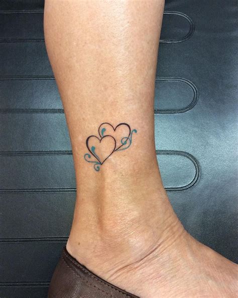 Petits Tatouages Coeur Qui Vont Vous Faire Chavirer Tatouage Coeur