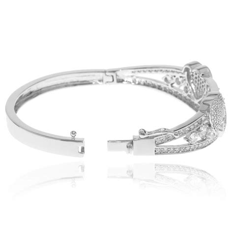 Sold Price Kleo Sterling Silver Pave Hearts Bangle 725 December 6