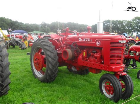 Foto Farmall M