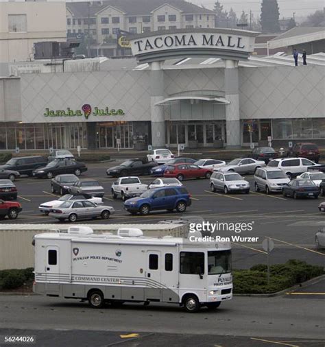 Tacoma Mall Shooting Photos and Premium High Res Pictures - Getty Images