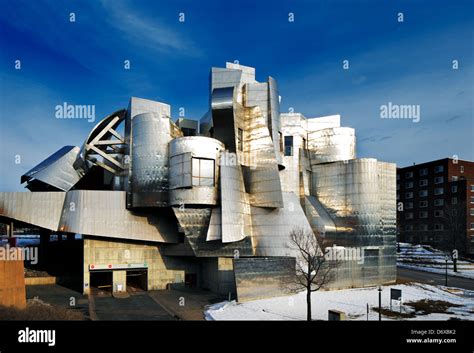 Weisman Art Museum Of The University Of Minnesota Campus In Minneapolis