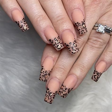 Update Eye Popping Cheetah Nails October