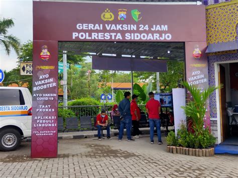 Polresta Sidoarjo Buka Gerai Vaksinasi Di Terminal Purabaya Bagi