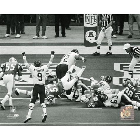 William Perry Super Bowl XX Touchdown Photo Print - Walmart.com ...