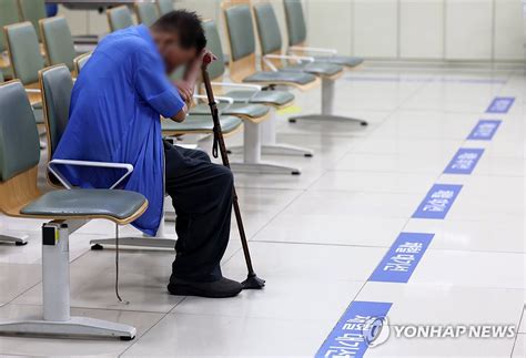 전남대병원 교수 30명 진료중단 예고조선대병원 3개과 휴진종합 한국경제