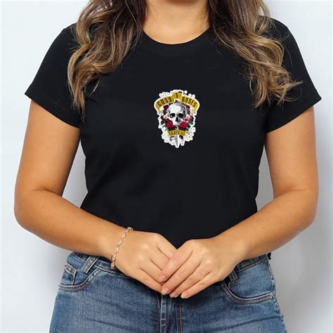 Camiseta Feminina Guns N Roses Rock Caveira Blusa Preta De Algodao