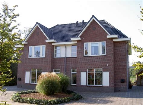 Twee Onder Een Kapwoning 2 Onder 1 Kapwoning Bouwen Wonen Nl