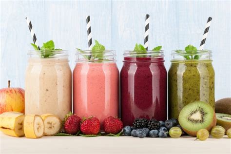 Smoothie Snack Recipes To Rev Up Your Metabolism