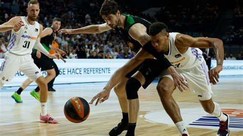 Acb Un Sensacional Guy Lidera La Exhibici N Del Joventut En Madrid