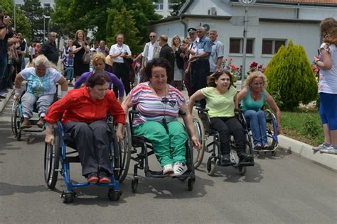 Dita Botërore e Personave me Aftësi të Kufizuar Këshilla si ti