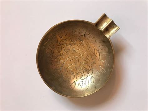 Vintage Etched Brass Ashtray Made In India Indian Brass Etsy Etched Brass Tobacco