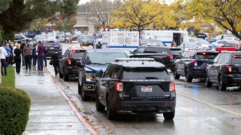 Coroner Ids Suspect In Boise Mall Shooting That Killed 2 Ap News