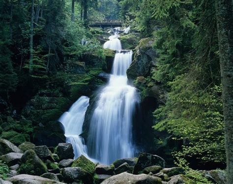 Triberg El Hechizante Pueblo De Los Relojes De Cuco Entre Cascadas