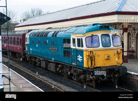 British rail locomotive class 33 hi-res stock photography and images ...