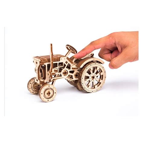 Drewniane Puzzle Mechaniczne 3D Wooden City Traktor T1 MalaKoala