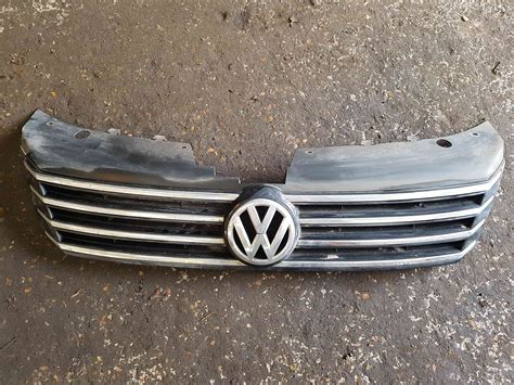 Volkswagen Passat B7 2010 2015 Front Bumper Grill Insert Store Used Volkswagen Parts Uk