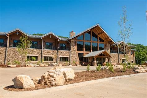 Echo Bluff State Park Lodge Prices And Hotel Reviews Eminence Mo