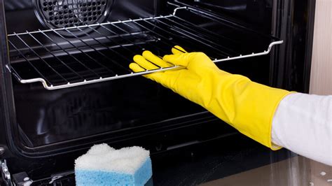 Oven Schoonmaken Met Deze Tips Is Het Zo Gedaan MAX Vandaag