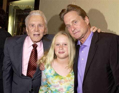 Kirk Douglas His Grand Daughter Kelsey And Son Michael Douglas In 2003