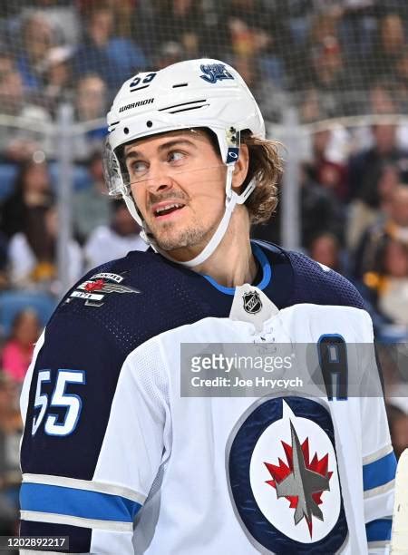 Winnipeg Jets Center Mark Scheifele Photos And Premium High Res