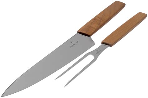 Victorinox Swiss Modern Carving Set Walnut Wood