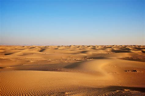 Sahara Desert is At Least 4.6 Million Years Old, New Research Shows ...