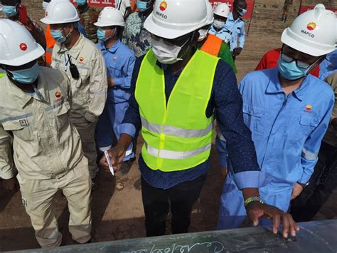 Le Ministre De L Eau Et Des Mines Samou Se Dou Adambi Tait Ce Samedi