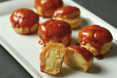 Choux à la crème sauce caramel au beurre demi sel