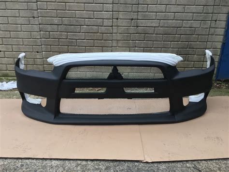 Mitsubishi Lancer Evo Style Front Bumper Off