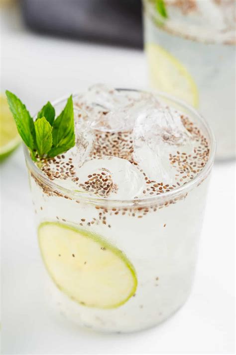 Agua de Limón con Chia (Lime & Chia Agua Fresca)