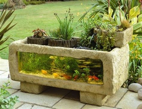 Beautiful Home Aquarium Design Ideas