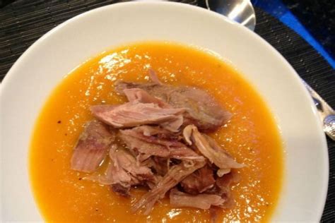 Prepara una sopa de pavo al jerez Sabrosía Nueva Mujer