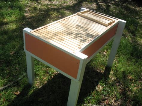 Plans for horizontal hive using deep frames | Beesource Beekeeping Forums