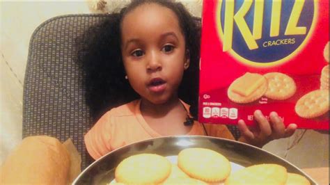 Asmr Eating Ritz Crackers Crunchy Sounds Youtube