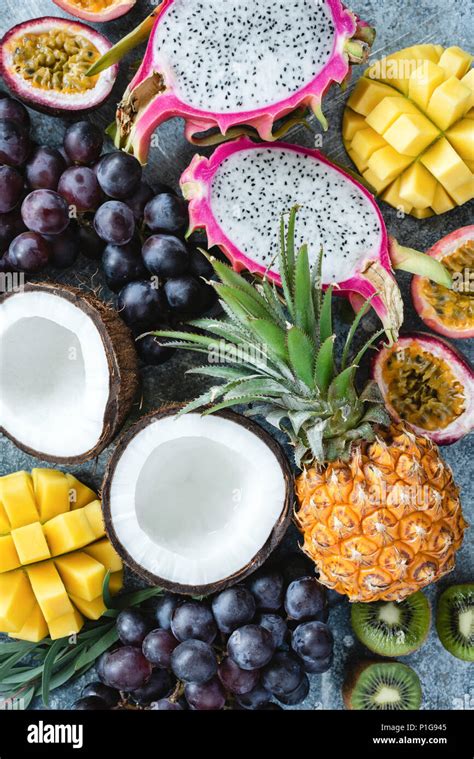 Surtido De Frutas Tropicales O Ex Ticas La Pi A El Coco La Fruta De