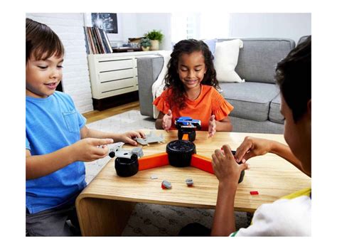 Ripley MATTEL GAMES JUEGO DE MESA HOT WHEELS CONSTRUYE Y DESTRUYE