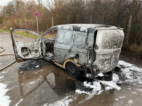 Fahrzeugbrand Einsatzbericht D Ren