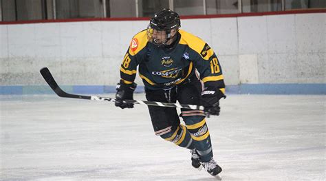 Comets Profile Olivier Donovans Rise Through The Hockey Ranks The