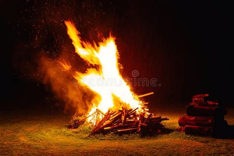 Camp Fire At Night Stock Photo Image Of Dangerous Bright