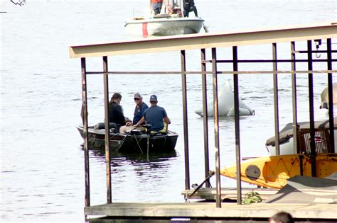 Watch Crashed Plane Recovered From Lake Reported ‘engine Issues