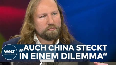 Russisch Chinesischer Schulterschluss China F Hrt Einen Balanceakt