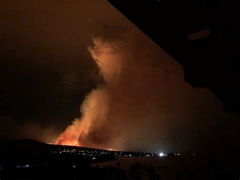 Some Hawaii Residents Lose Homes After Brush Fires Hit Maui Wsvn