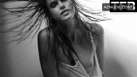 JULIA SANER Nude AZNude