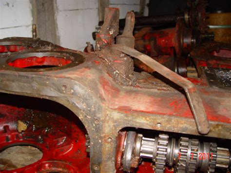 Treckerscheune IHC D 324 McCormick Attached Part64