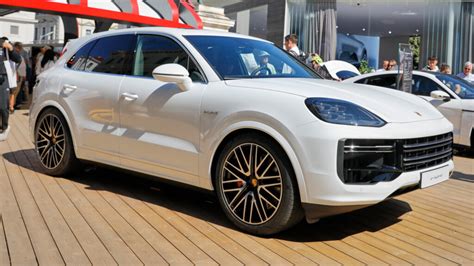 2024 Porsche Cayenne Turbo E-Hybrid Comes To Munich As The Ultimate Hybrid SUV - WebTimes